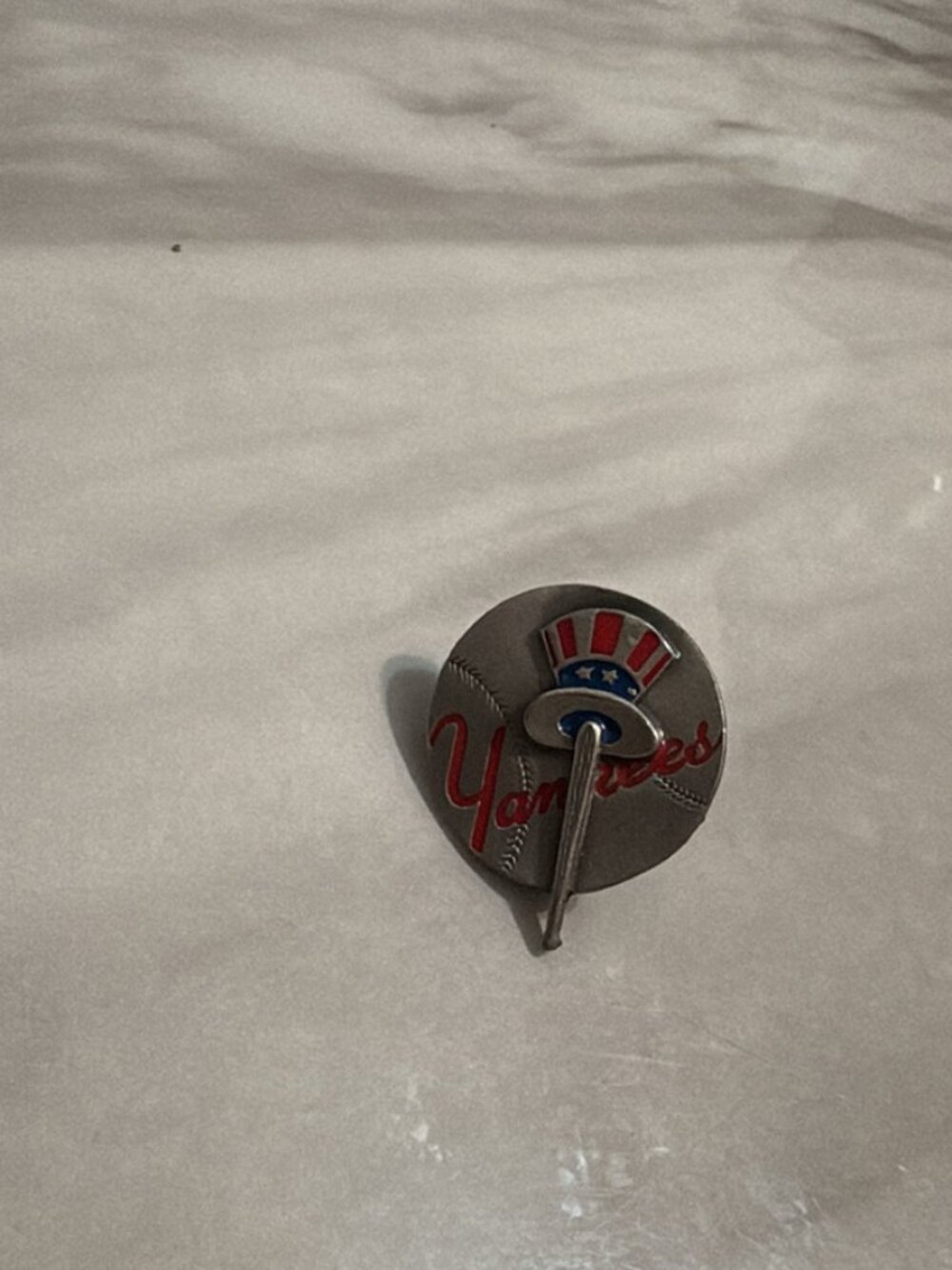 New York Yankees Pin – Baseball with Uncle Sam Hat – MLB Official